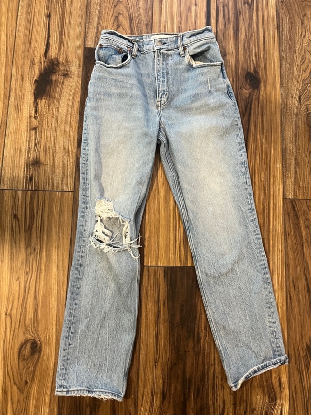 Abercrombie & Fitch 90s Straight Ultra High Rise Curve Love 27/4s